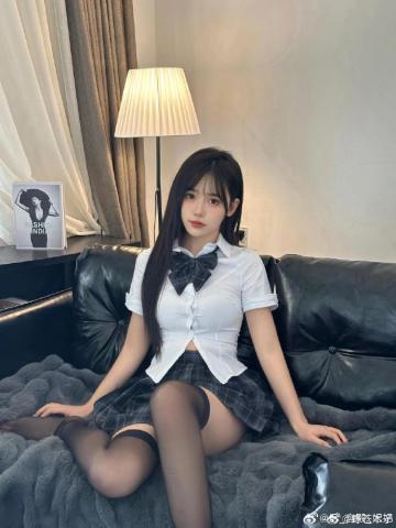 吃瓜成人AI短剧催更专区